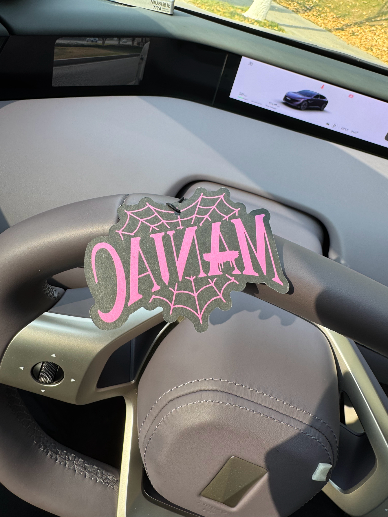 Kpop Style Graffiti Car Air Fr - Perfume Fragrance Types recensione e prezzo