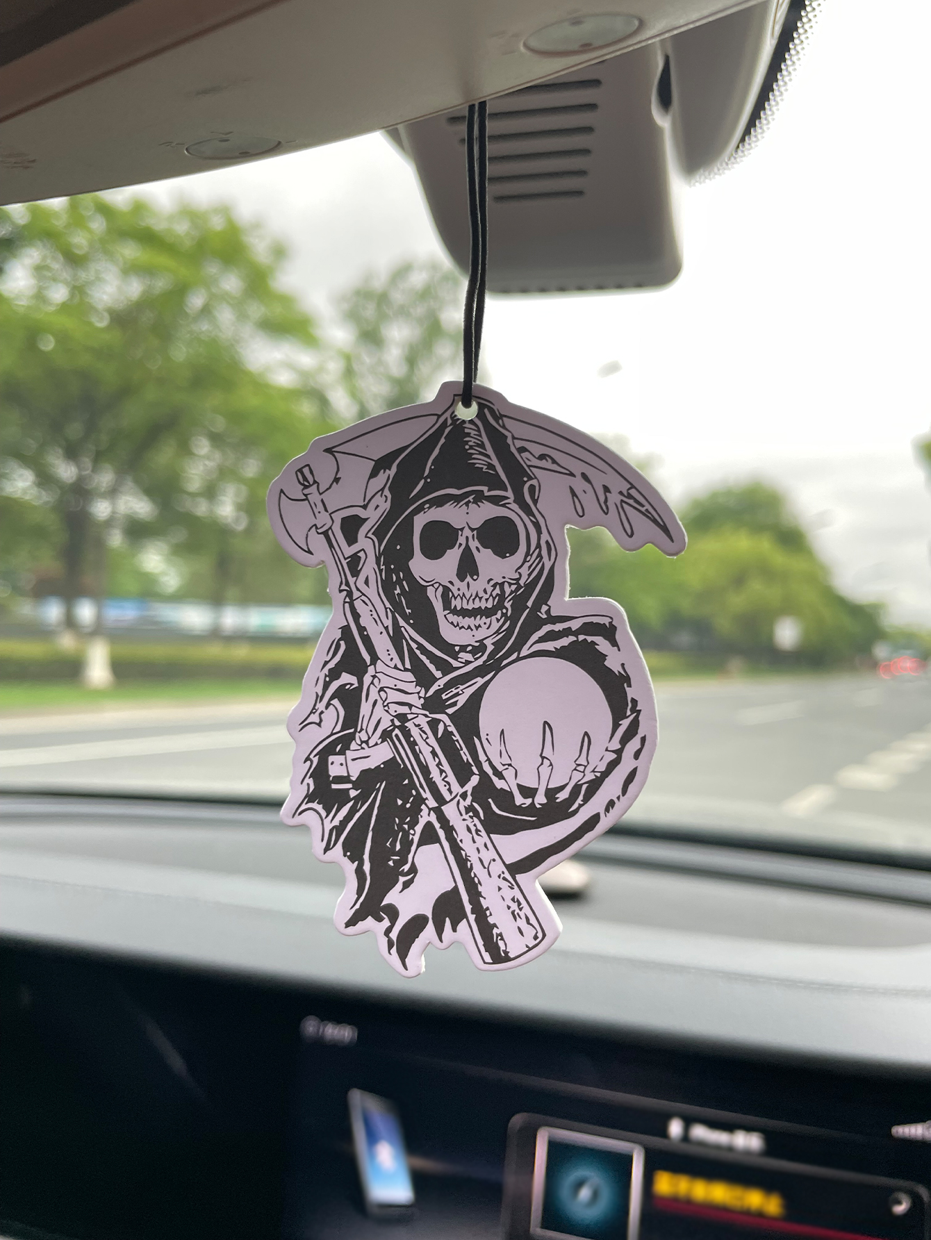 Skull, Hilton Fresh Scent Five - Perfume Fragrance Types recensione e prezzo
