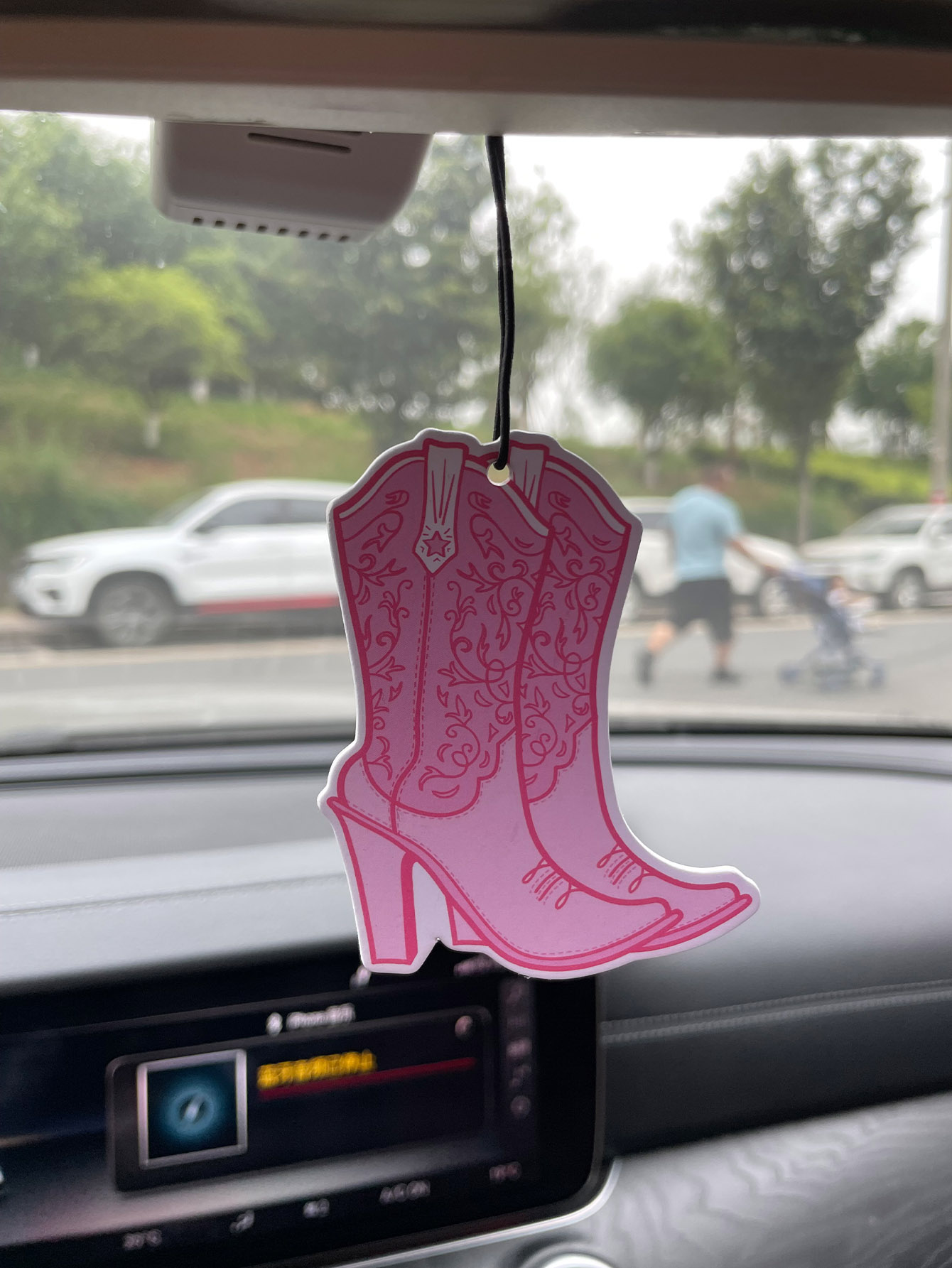 Boots/Freesia Fresh Scent Five - Perfume Fragrance Types recensione e prezzo